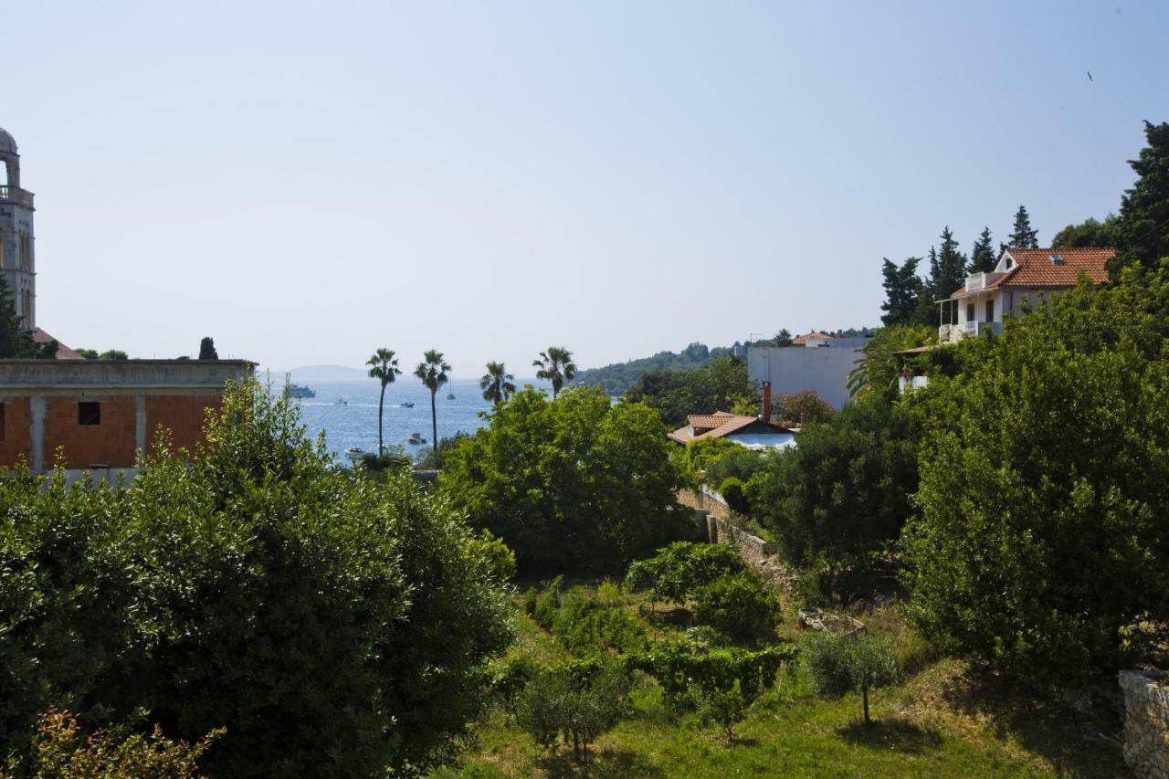 Apartments Hruban Hvar Town Eksteriør billede